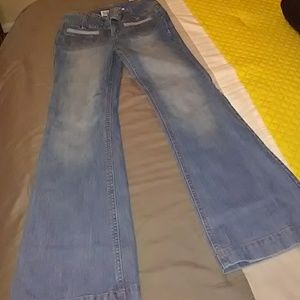 Low rise jeans